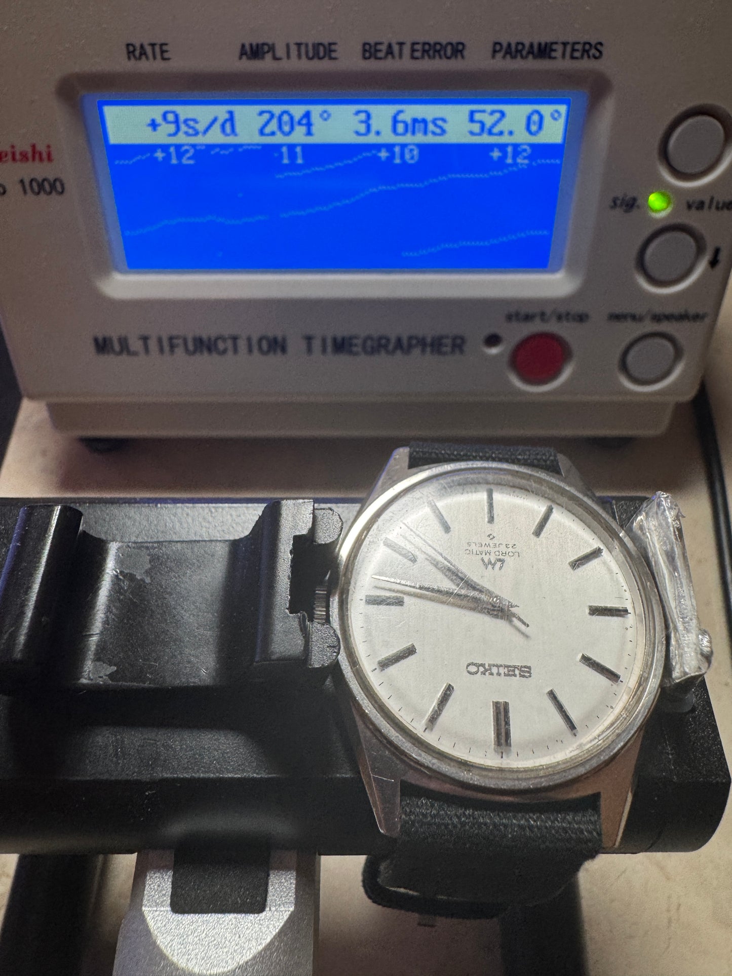 Vintage 1974 Seiko Lord Matic 5601-9000 Horseshoe Back No Date Automatic Watch