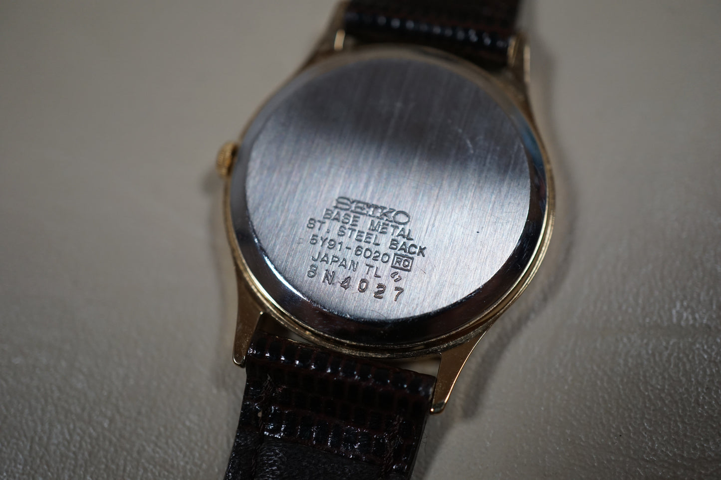 Seiko 5Y91-6020 Gold Tone Champagne Dial Ladies Watch
