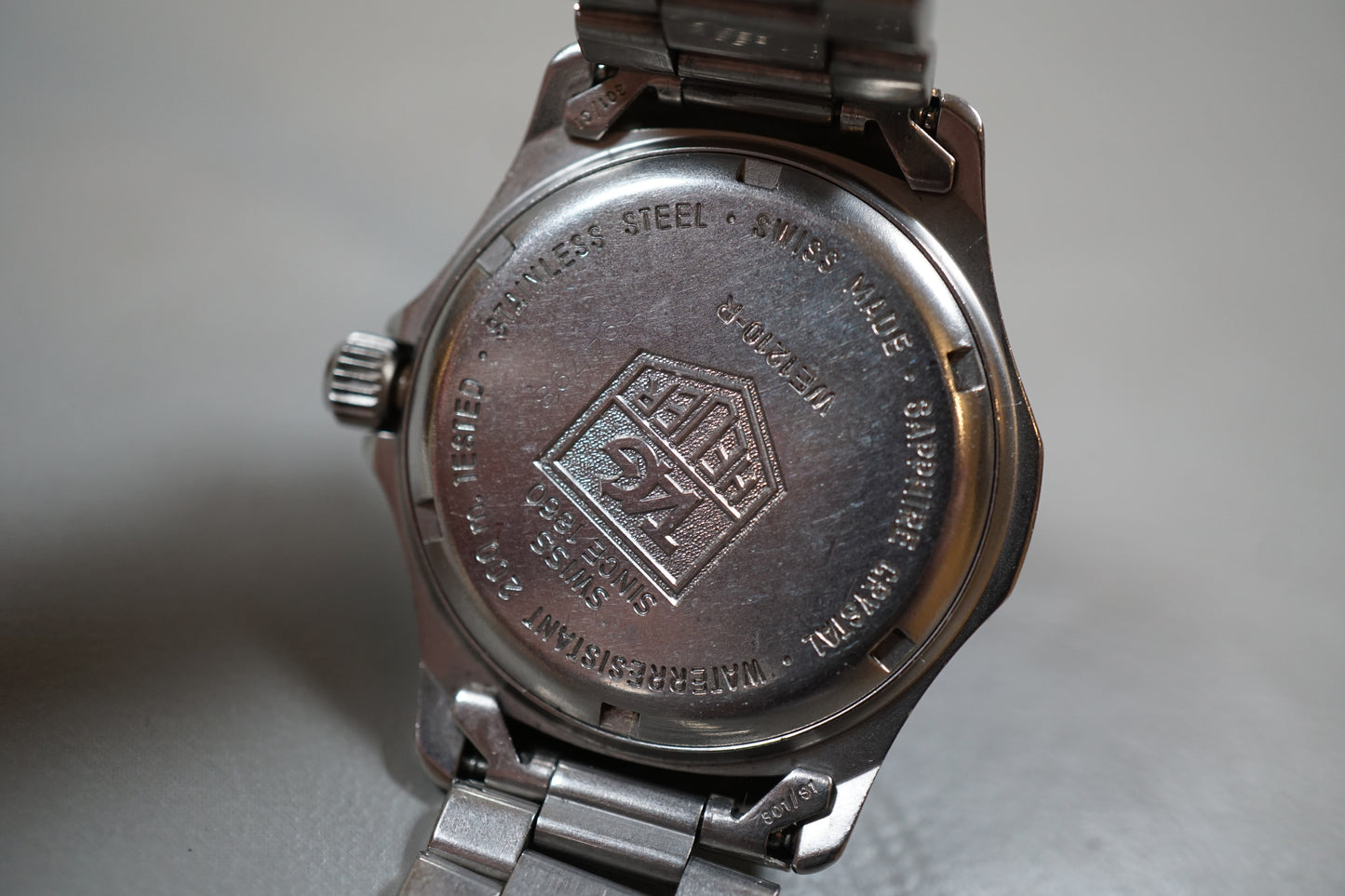 Tag Heuer Professional 2000 WE1210-R Black Dial 200M Quartz Watch