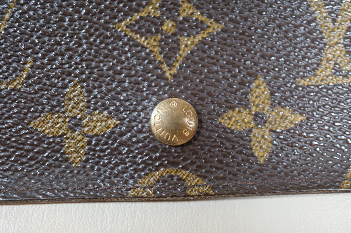 Louis Vuitton Monogram Porte Tresor International M61215 Wallet