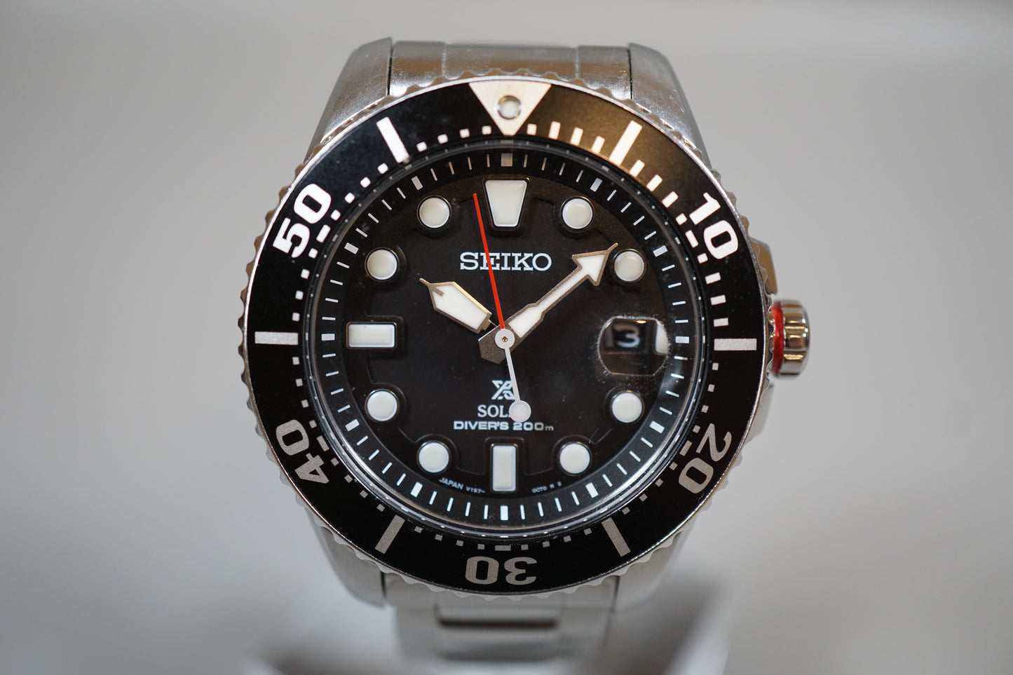 Seiko Prospex SBDJ017 V157 Black Dial Divers 200M Solar Quartz Watch