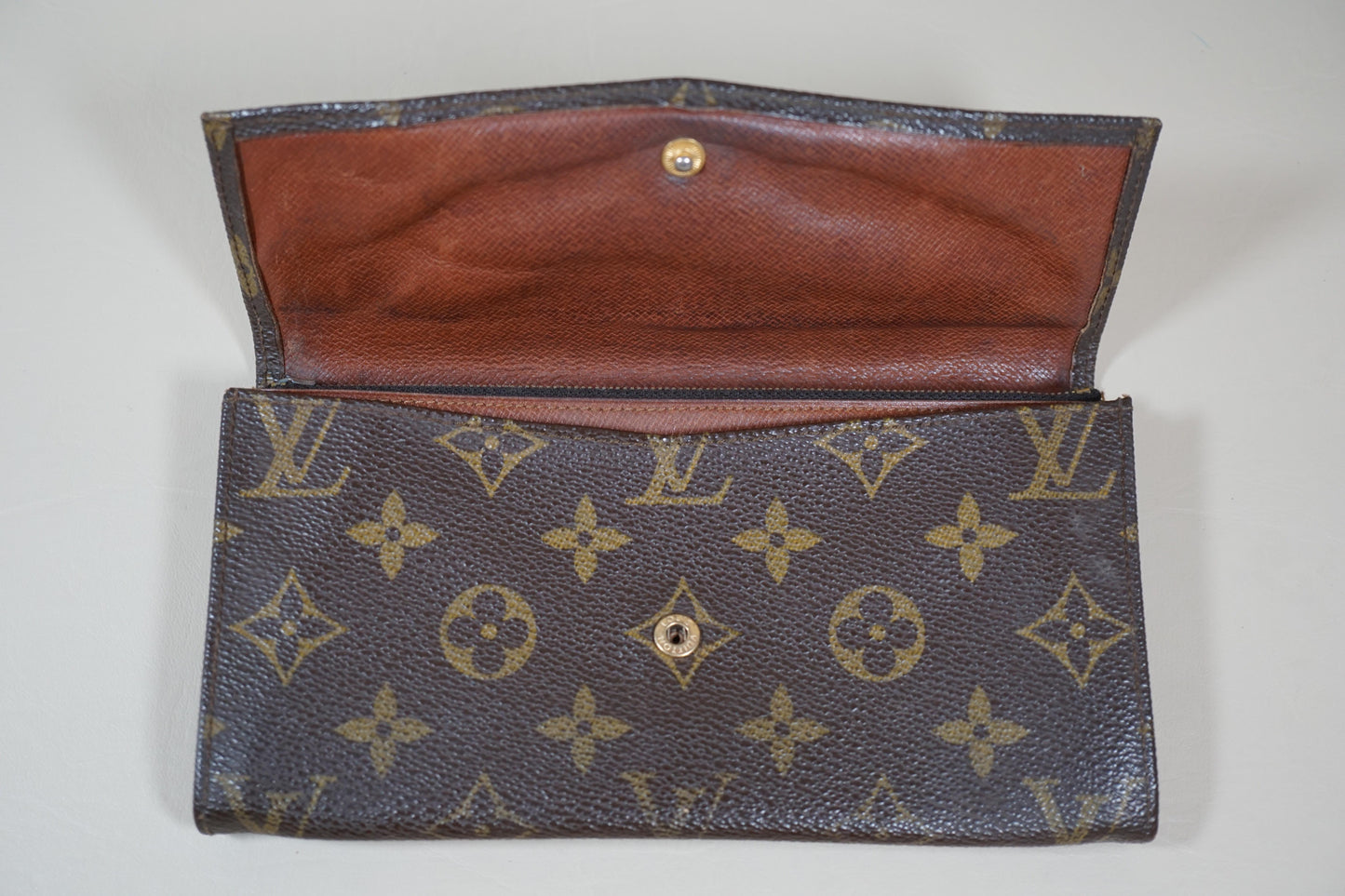 Louis Vuitton Monogram Porte Tresor International M61215 Wallet