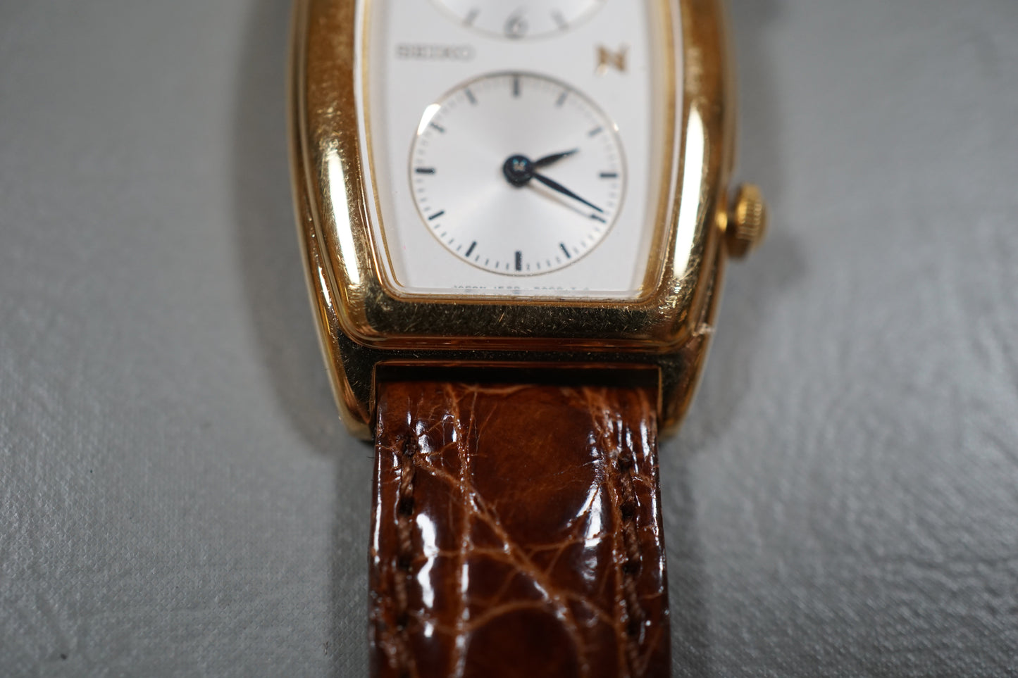 Vintage 1995 Seiko Noie SSWZ001 1E20 Dual Time Gold Tone Ladies Quartz Watch