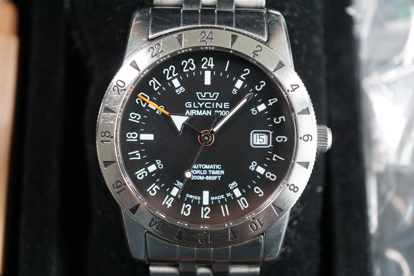 Glycine 3764 Airman 2000 Worldtimer GMT Black Dial Automatic Watch