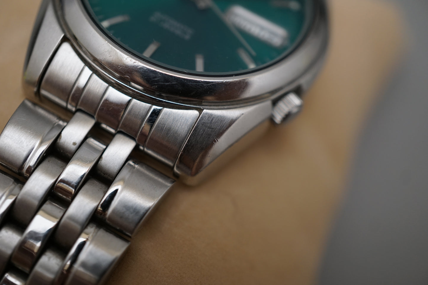 Seiko 5 SNK543K1 7S26 Rare Emerald Green Motif Dial Automatic Watch