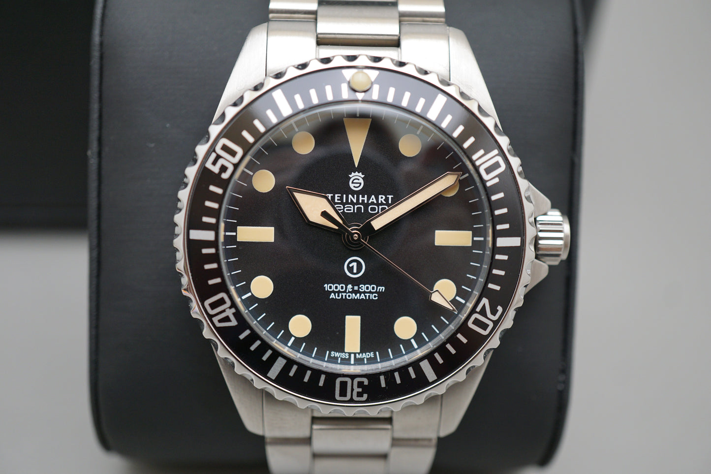 Steinhart OVM Gnomon Ocean Vintage Military 39 Automatic Watch