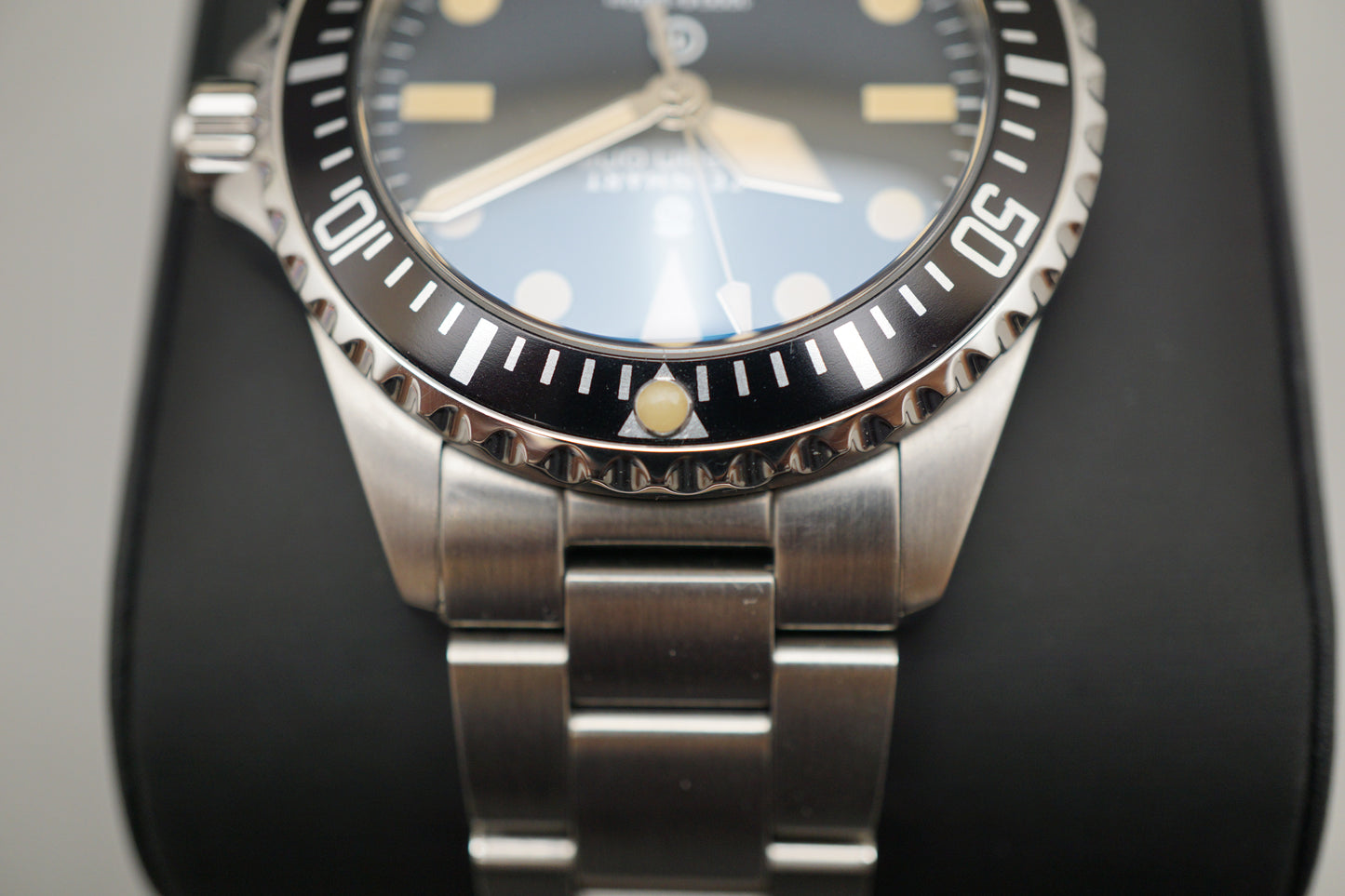 Steinhart OVM Gnomon Ocean Vintage Military 39 Automatic Watch
