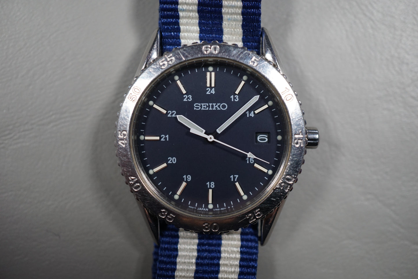 Seiko V742-8080 Military Style Black Dial Quartz