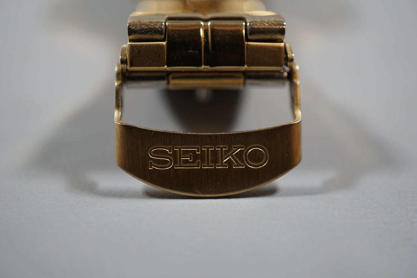 Seiko 5 Sports 4R36-00S0 Rare Gold Tone 100M Automatic