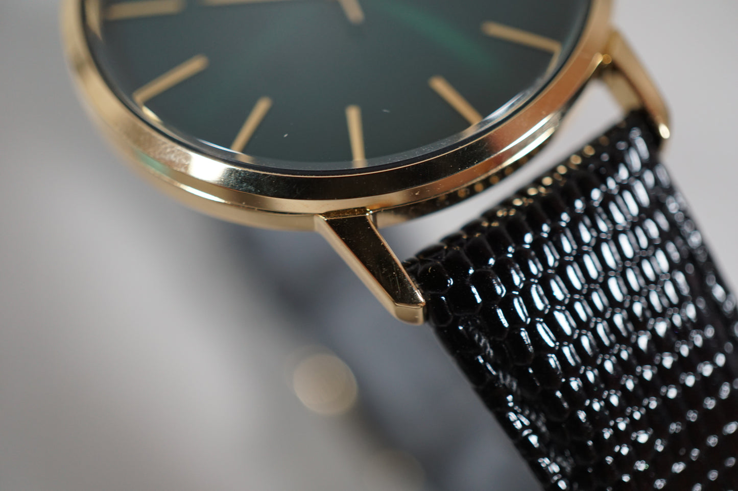 Seiko Selection SCXP074 7N01 Gold Feather Reissue Green Quartz