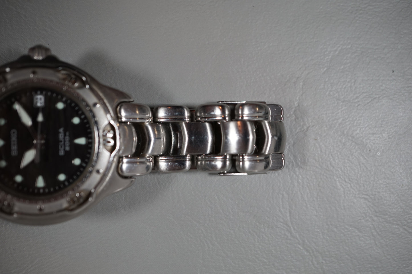 Vintage 1992 Seiko 7N35-6030 Mother of Pearl JDM Scuba Quartz