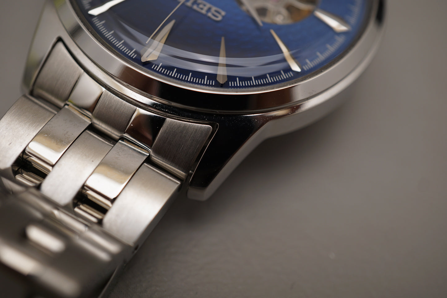 Seiko Presage SARY199 4R38 Cocktail Time Blue Dial Open Heart Automatic Watch