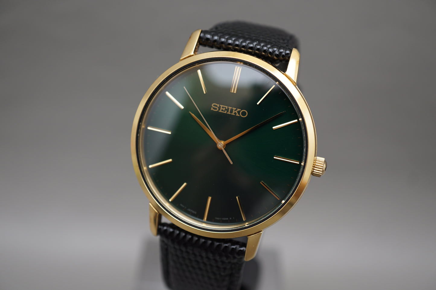 Seiko Selection SCXP074 7N01 Gold Feather Reissue Green Quartz Watch