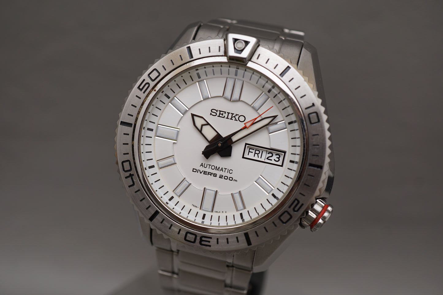Seiko SKZ323J1 7S26 White Dial Stargate Divers 200M Automatic Watch