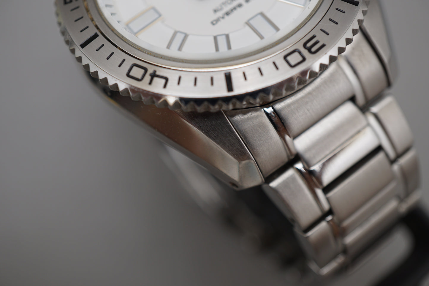 Seiko SKZ323J1 7S26 White Dial Stargate Divers 200M Automatic Watch