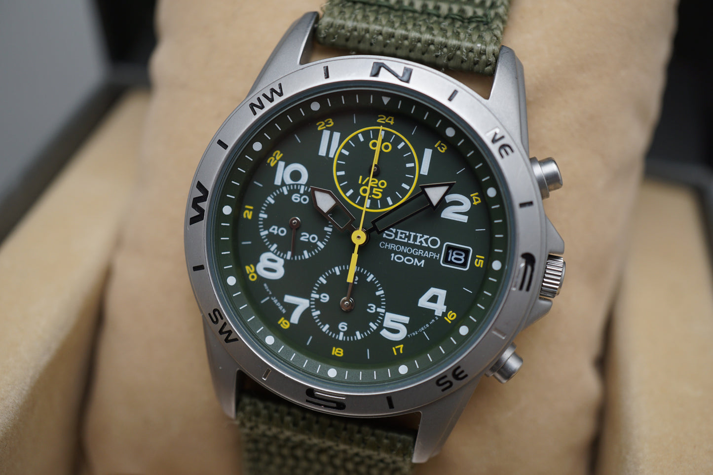 Seiko SND377R 7T92 Nylon Strap Green Dial Field Style Chronograph Quartz Watch