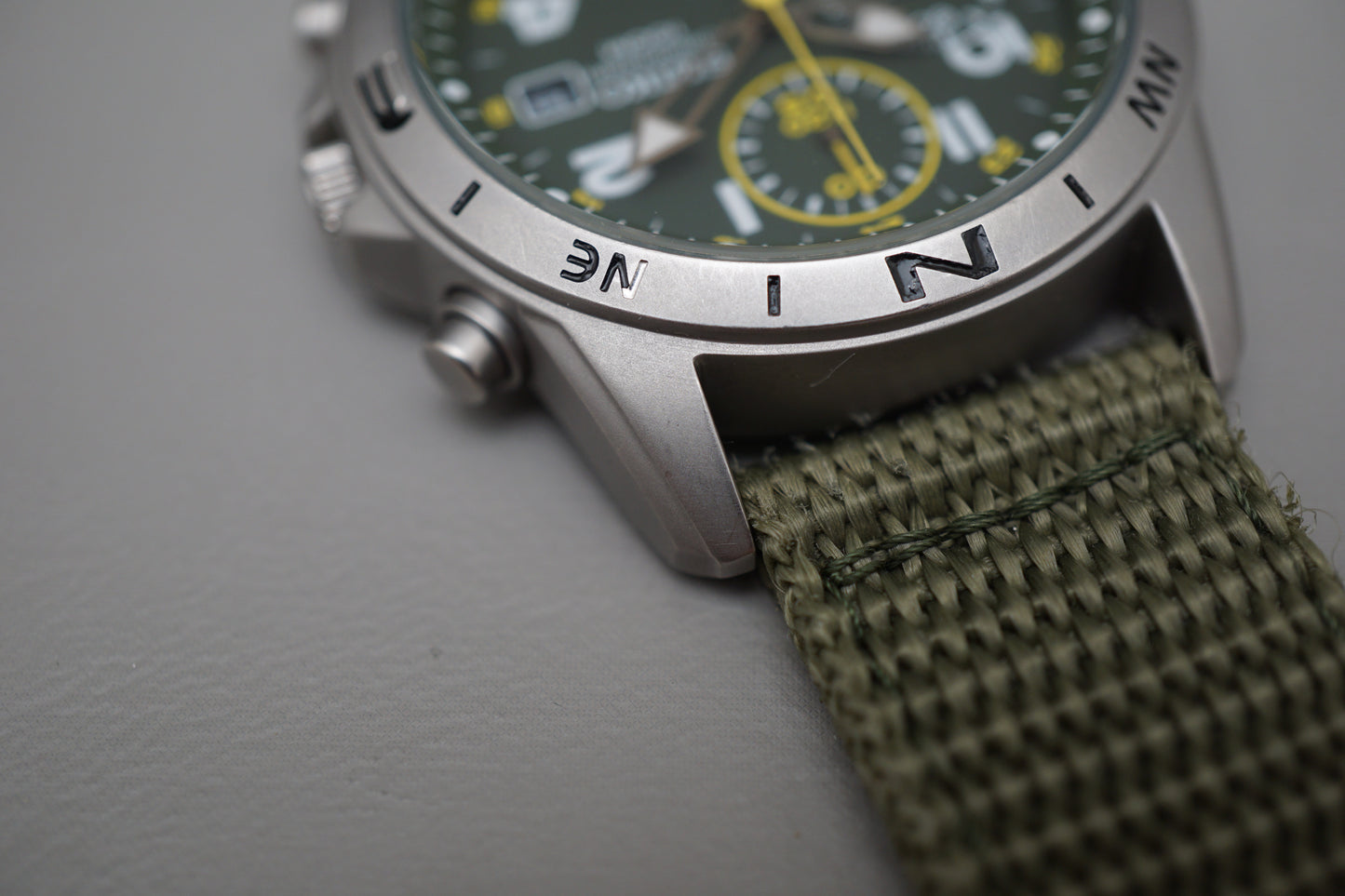 Seiko SND377R 7T92 Nylon Strap Green Dial Field Style Chronograph Quartz Watch