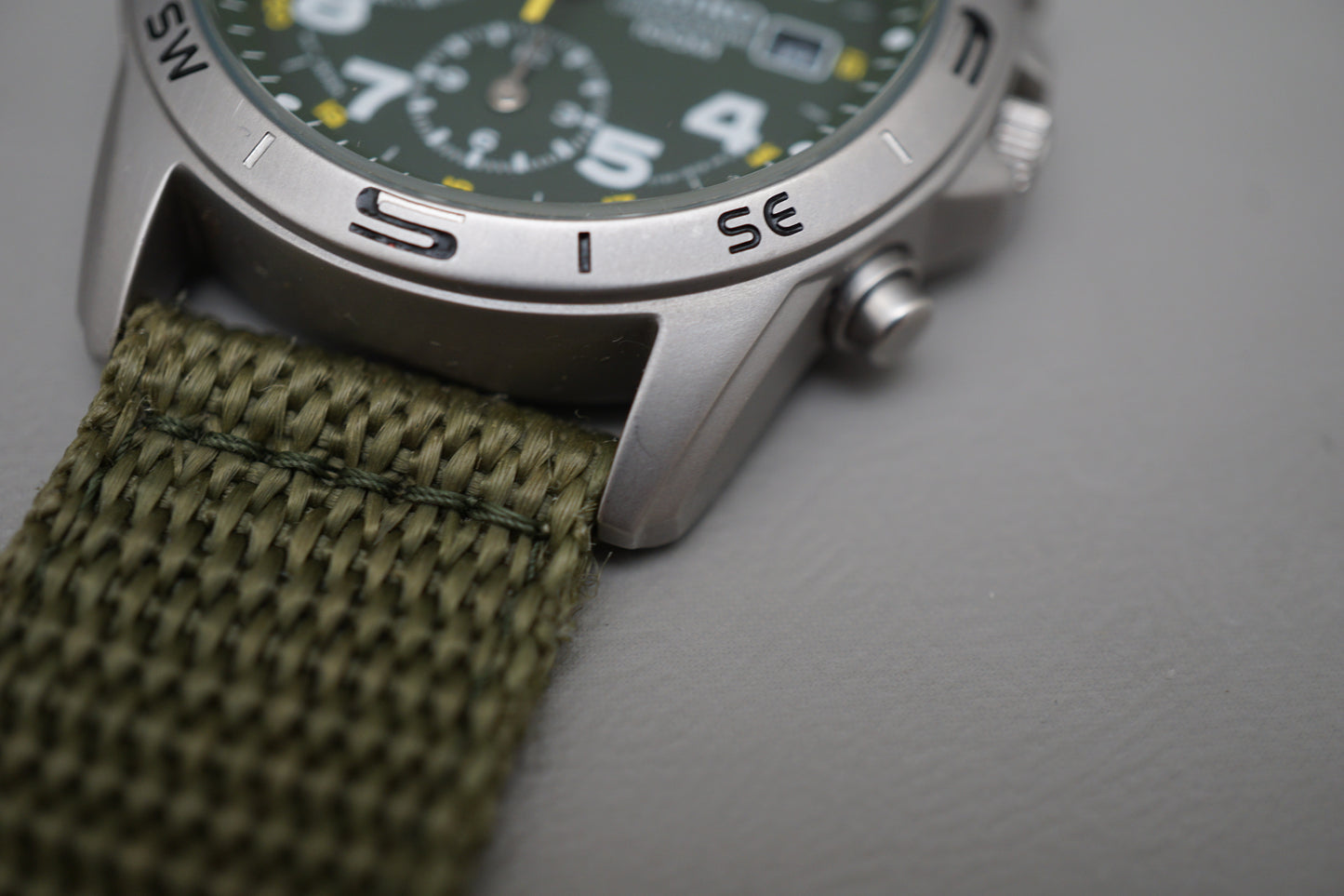 Seiko SND377R 7T92 Nylon Strap Green Dial Field Style Chronograph Quartz Watch