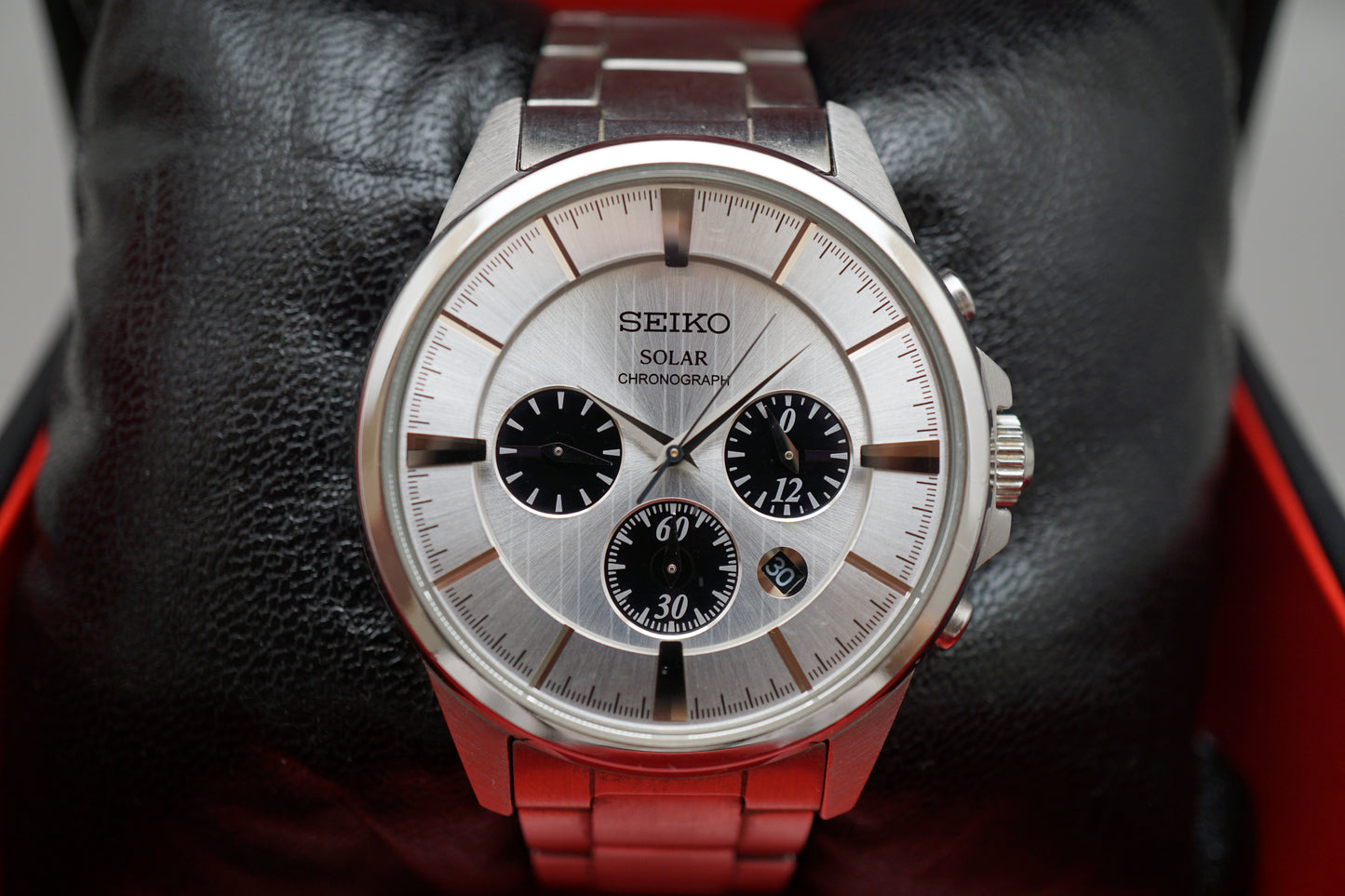Seiko Spirit SBPY043 V175 Limited Edition Lupin The 3rd Panda Dial Solar Quartz