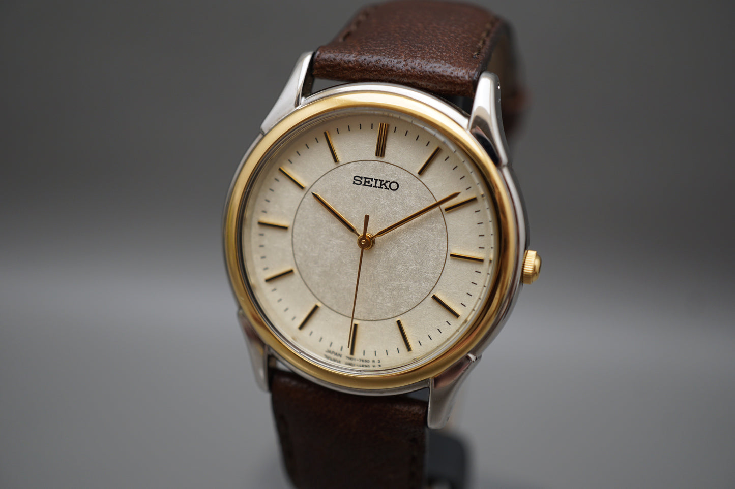 Seiko Spirit SBTB006 7N01 Two Tone Textured Dial JDM Quartz Watch