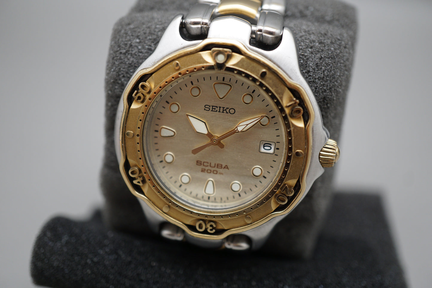 Vintage 1993 Seiko 7N35-6030 Two Tone Scuba 200M Quartz Watch