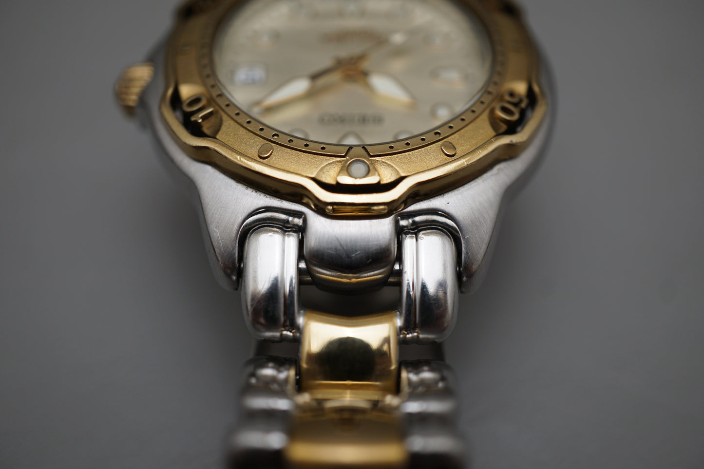 Vintage 1993 Seiko 7N35-6030 Two Tone Scuba 200M Quartz Watch