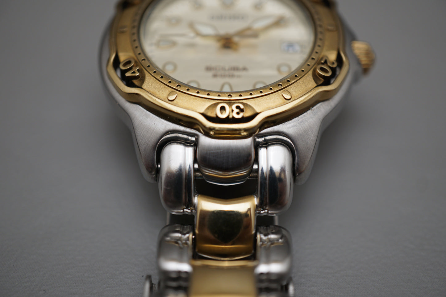 Vintage 1993 Seiko 7N35-6030 Two Tone Scuba 200M Quartz Watch
