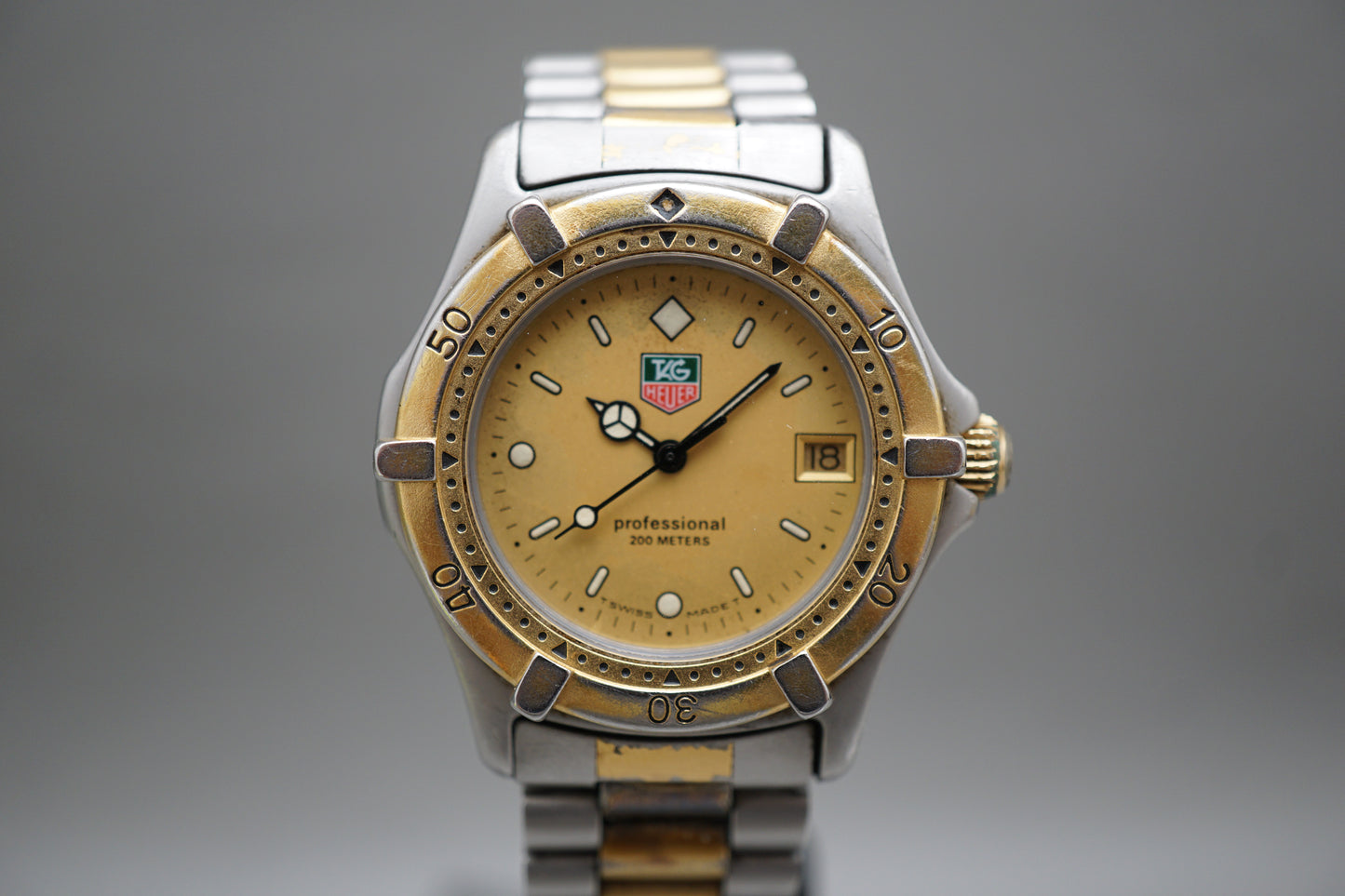 Vintage Tag Heuer 2000 964.013F-2 Two Tone Gold Dial Professional Quartz Watch