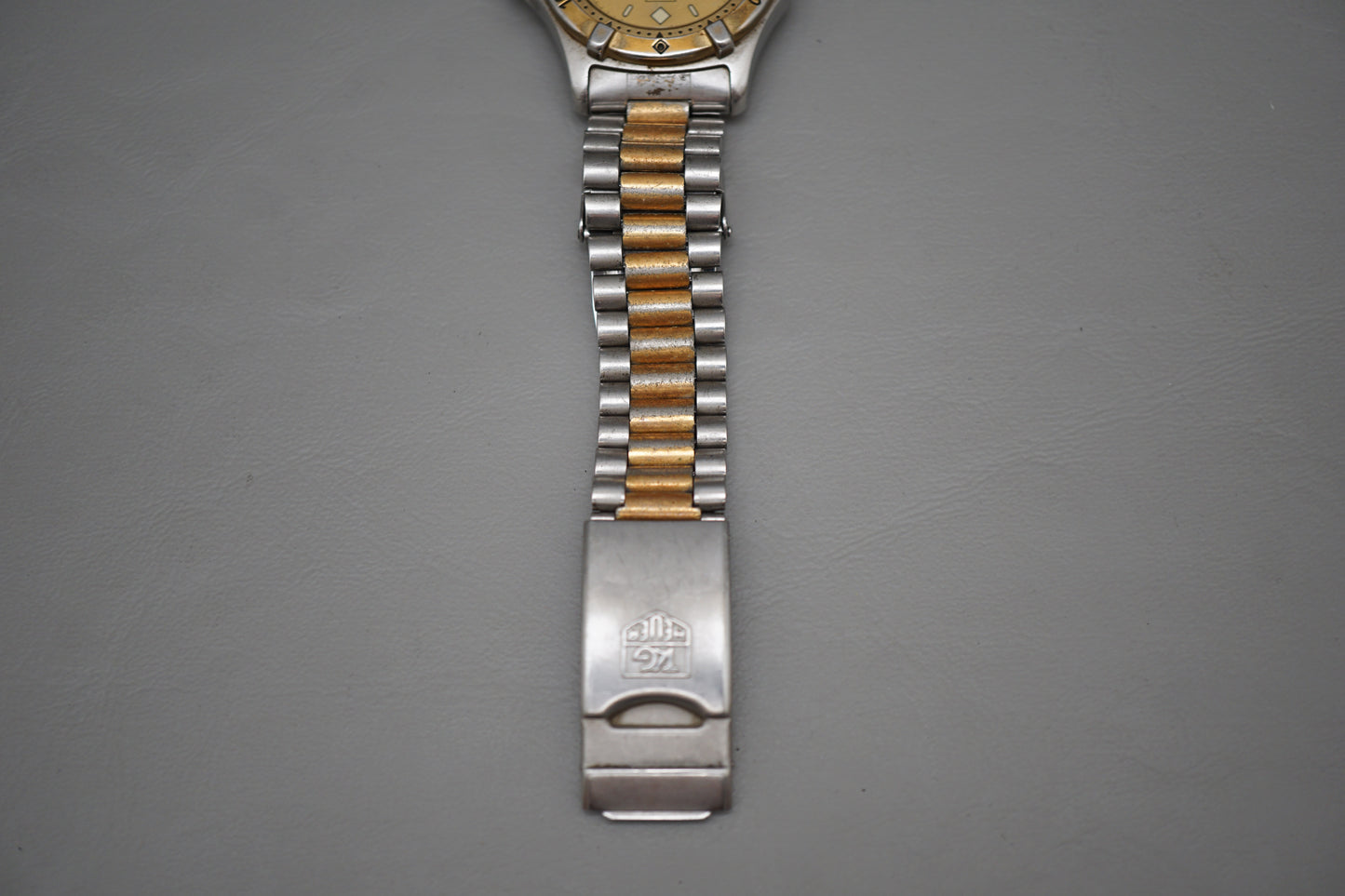 Vintage Tag Heuer 2000 964.013 Two Tone Gold Dial Professional Quartz Watch