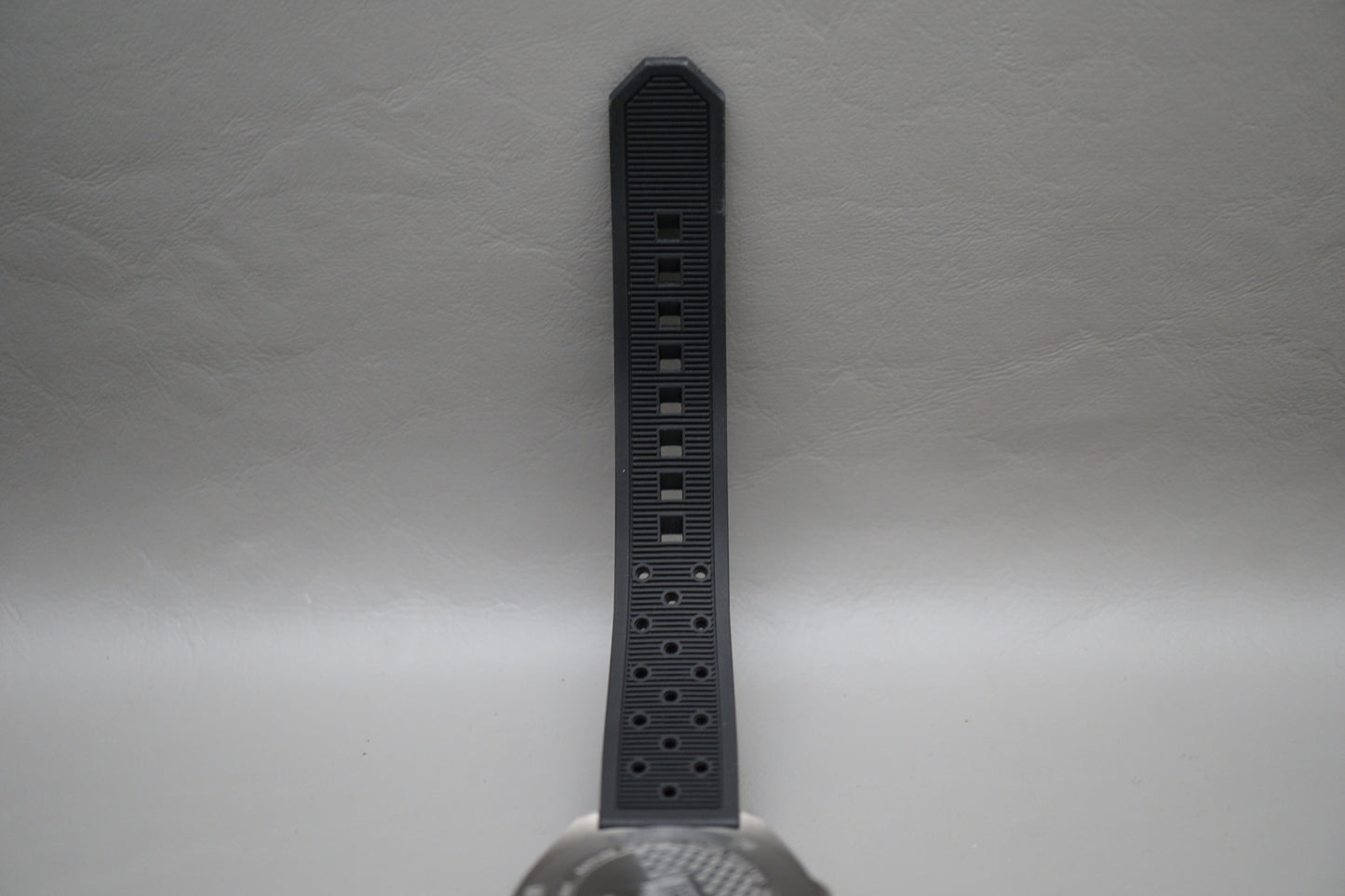 Tag Heuer Formula 1 WAZ1110.FT8023 Black Dial Rubber Strap Quartz Watch