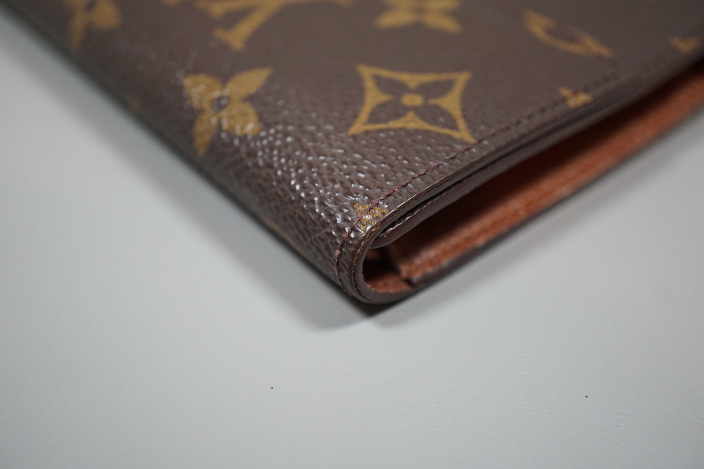 Louis Vuitton Monogram Porte Tresor International M61215 Wallet