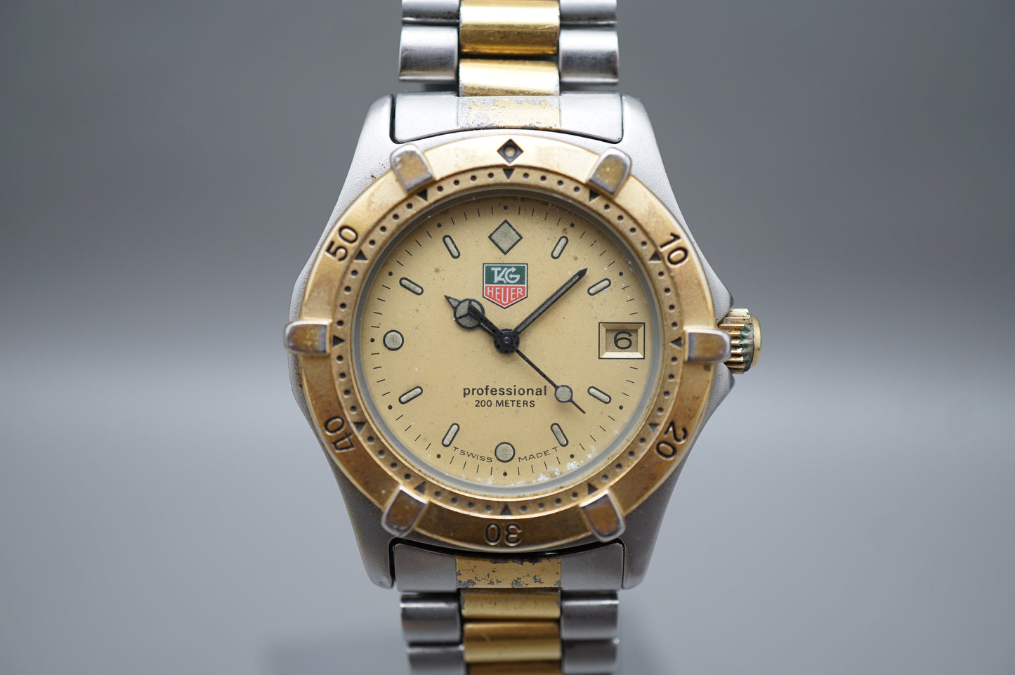 Vintage Tag Heuer 2000 964.013 Two Tone Gold Dial Professional Quartz Watch