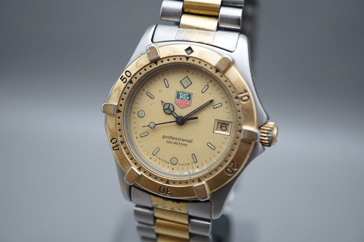 Vintage Tag Heuer 2000 964.013 Two Tone Gold Dial Professional Quartz Watch