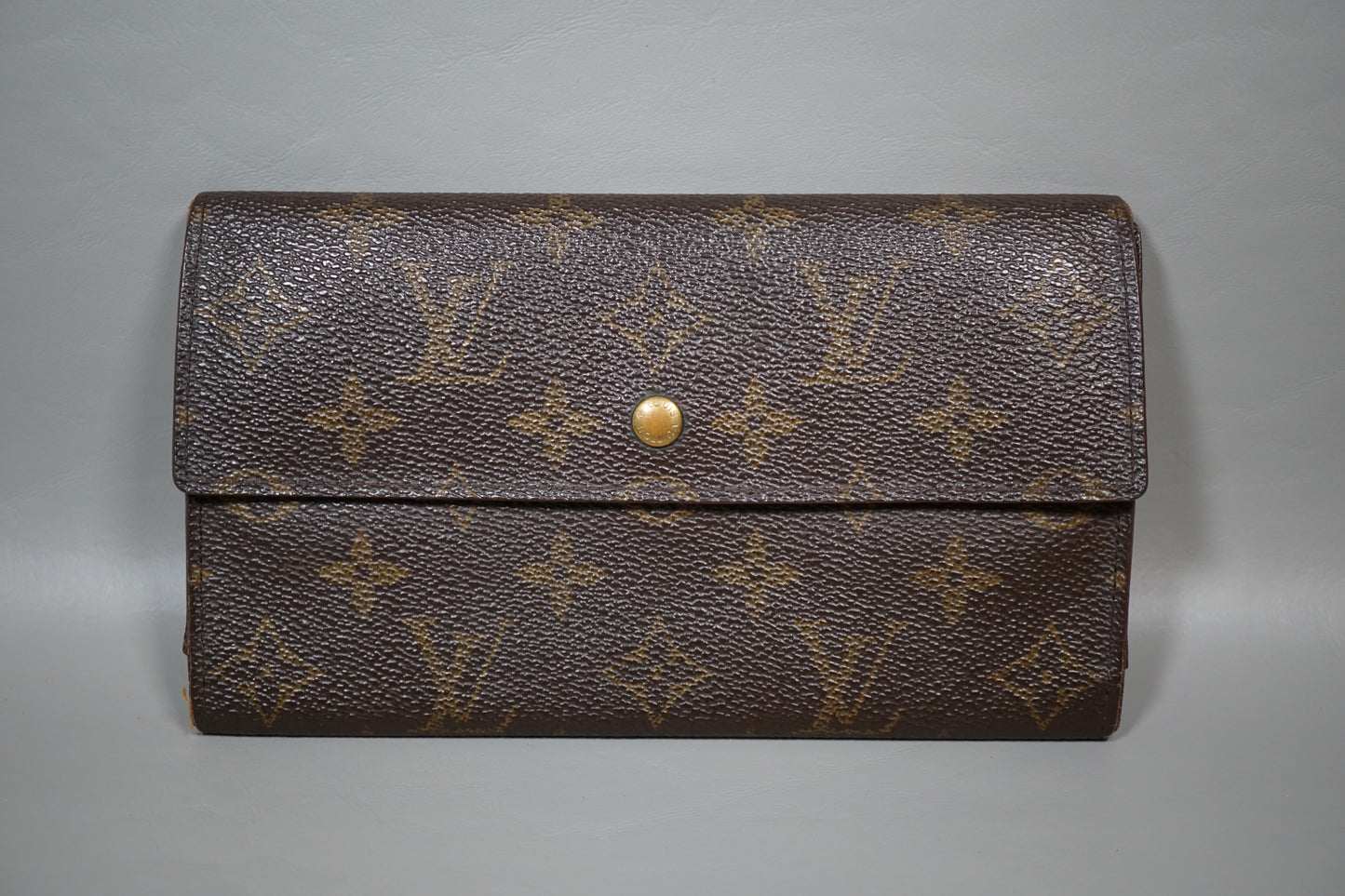 Louis Vuitton Monogram Portefeuille International M61217 Wallet