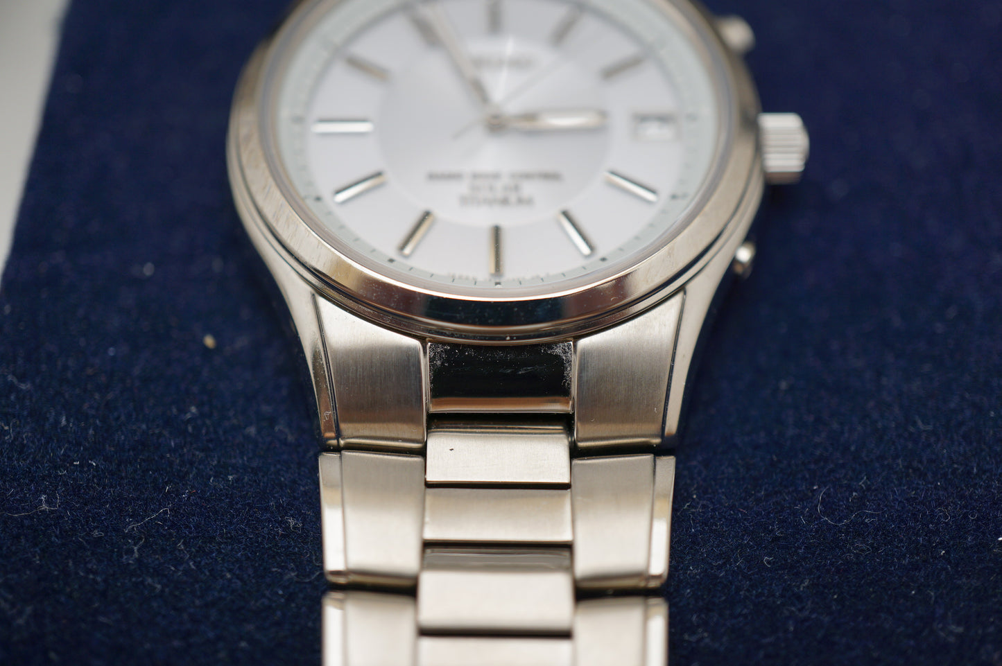 Seiko Pair Watch Set SBTM001 7B22 Titanium Solar SSVY053 Stainless Quartz Watch