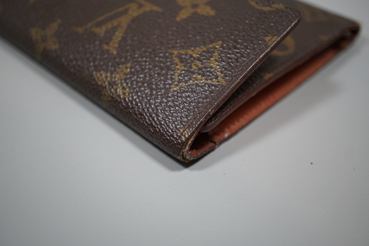 Louis Vuitton Monogram Portefeuille International M61217 Wallet