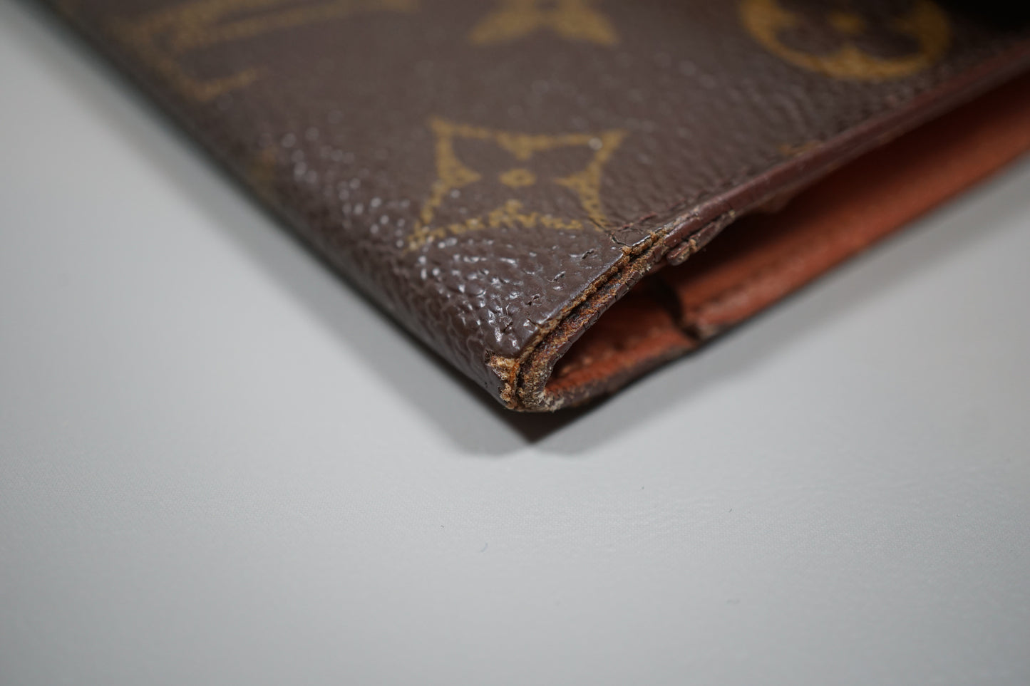 Louis Vuitton Monogram Portefeuille International M61217 Wallet