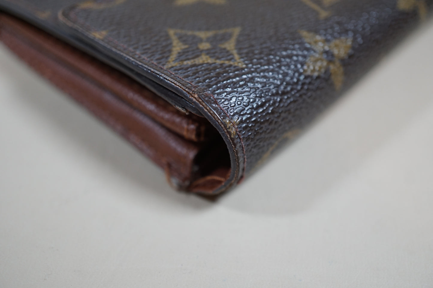 Louis Vuitton Portefeuille Sarah Bifold Monogram Long M61734 Wallet