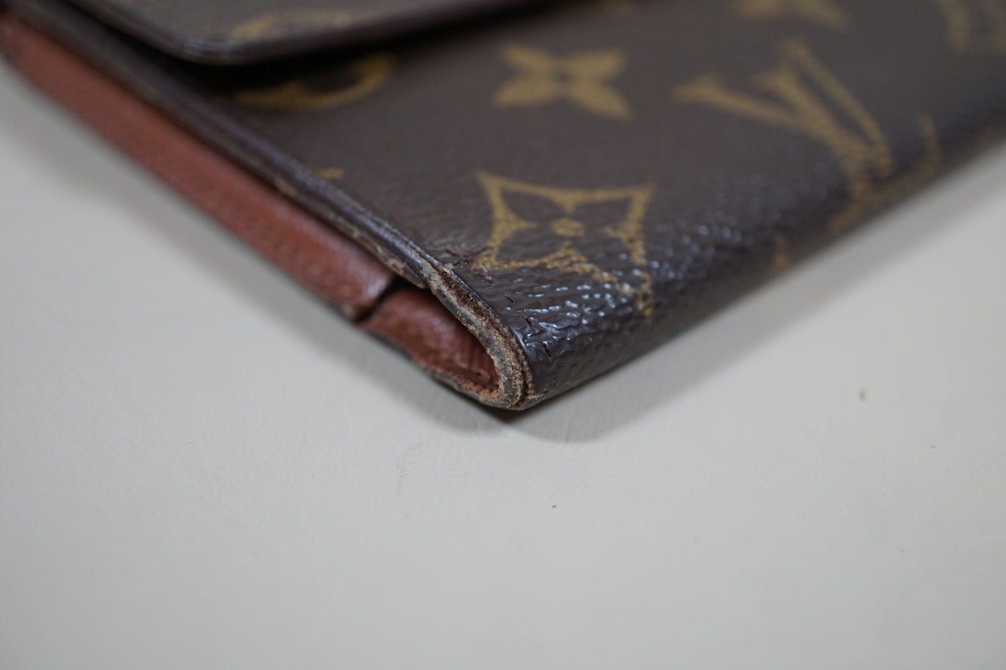 Louis Vuitton Monogram Porte Tresor International M61215 Wallet