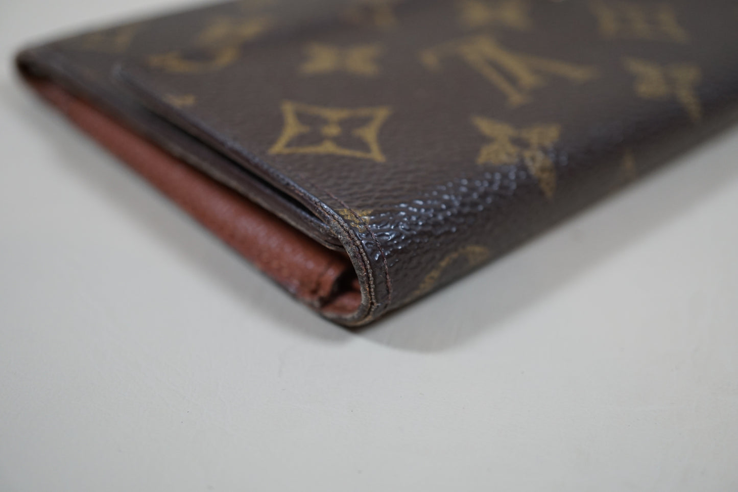 Louis Vuitton Monogram Porte Tresor International M61215 Wallet