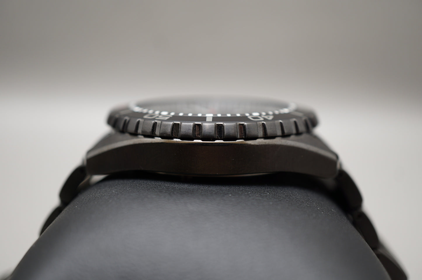 Citizen Eco-Drive E168-S116015 Black PVD Divers 200M Solar Quartz Watch