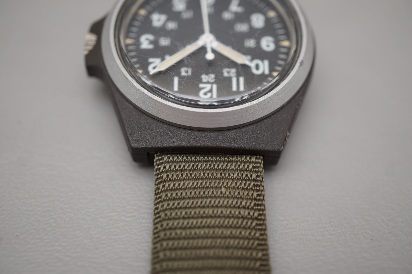 Stocker and Yale MIL-W-46374D Type 2 Sandy 184A Military Mechanical Swiss Watch
