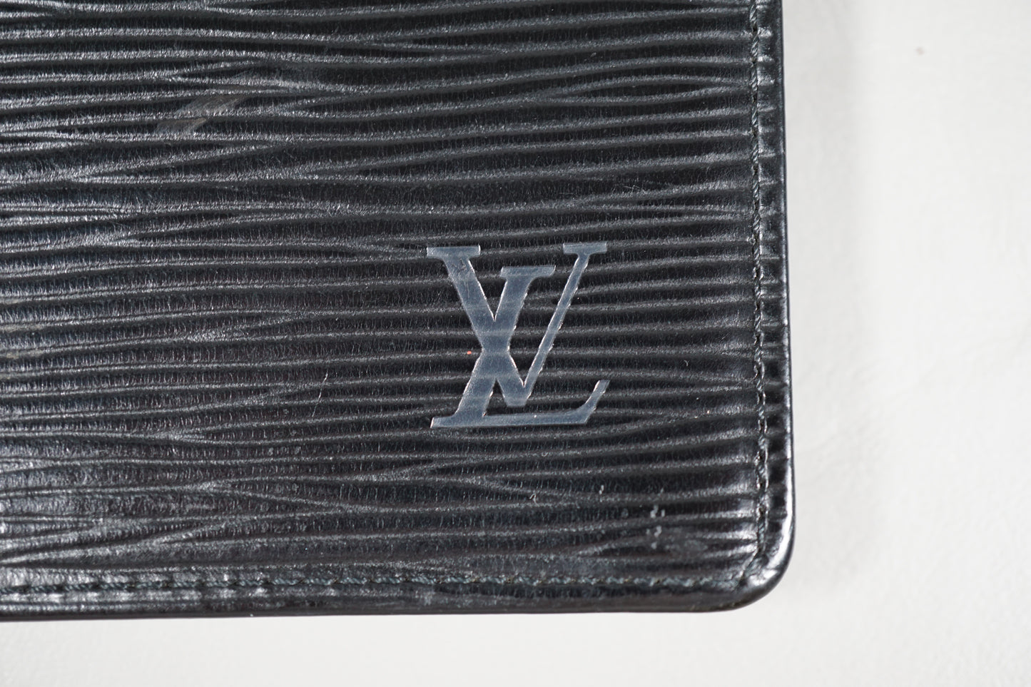 Louis Vuitton Black Epi Porto Cult Credit M63212 Wallet