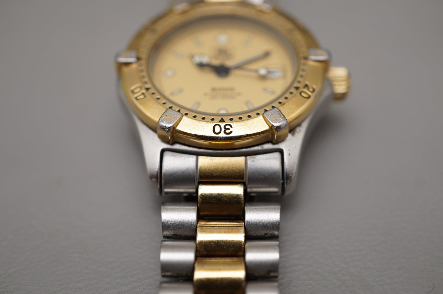 Tag Heuer 2000 964.008 Two Tone Gold Dial Professional Ladies Quartz Watch