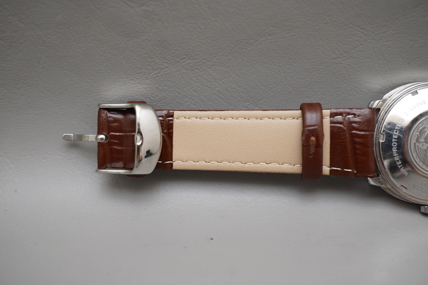 Vintage 1970s Hamilton Pan-Europ 64045-3 Swiss Steel Date Automatic Watch