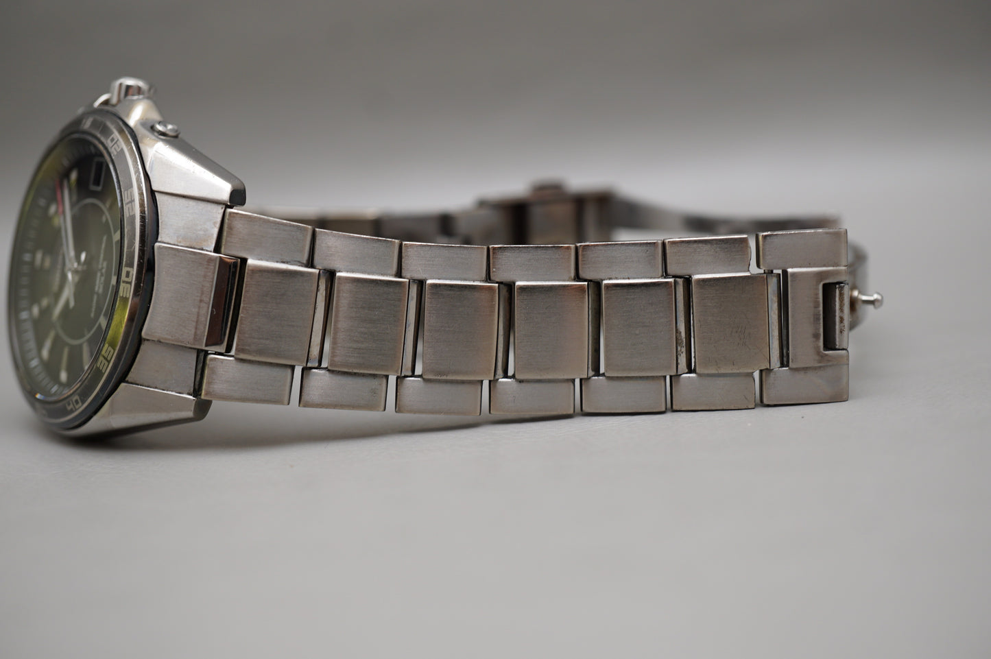 Seiko 7B42-0AH0 Black Dial Radio Wave Solar Quartz Titanium JDM Watch