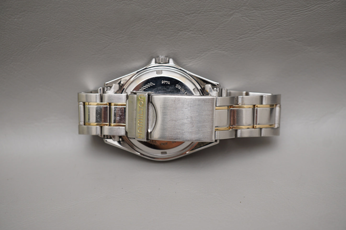 Vintage Hamilton 9774 White Dial Two Tone Sub 660Ft Quartz Watch