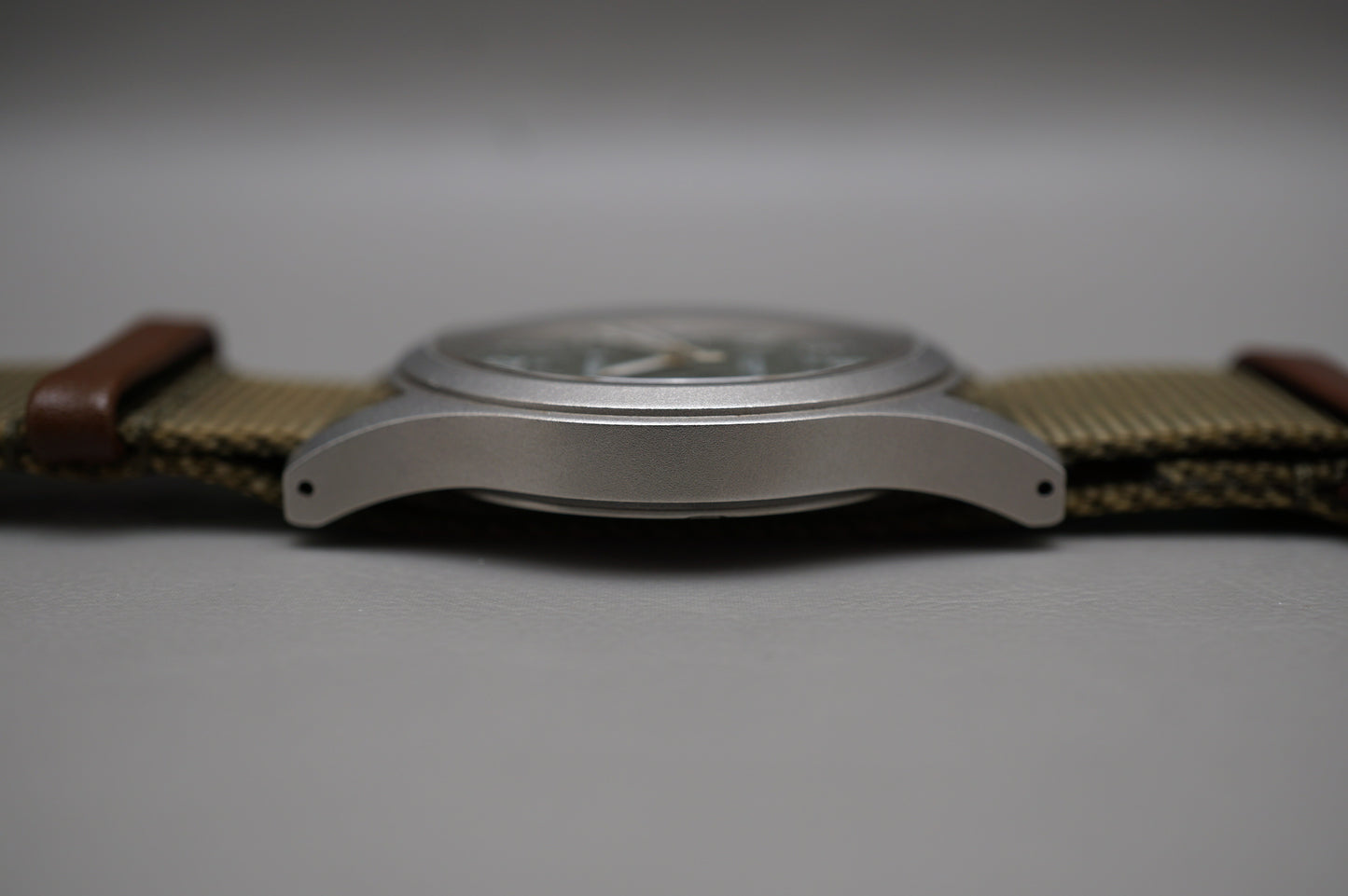 Hamilton Khaki Field H69419363 Green Dial 38mm Handwound Mechanical Watch