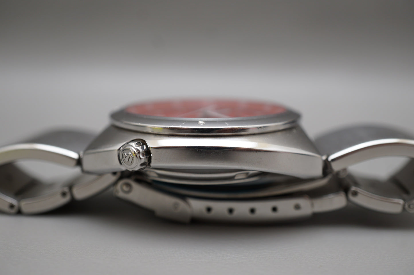 Seiko S-Wave SKX297K1 7S26 Red Dial Automatic Watch Rare Original Bracelet