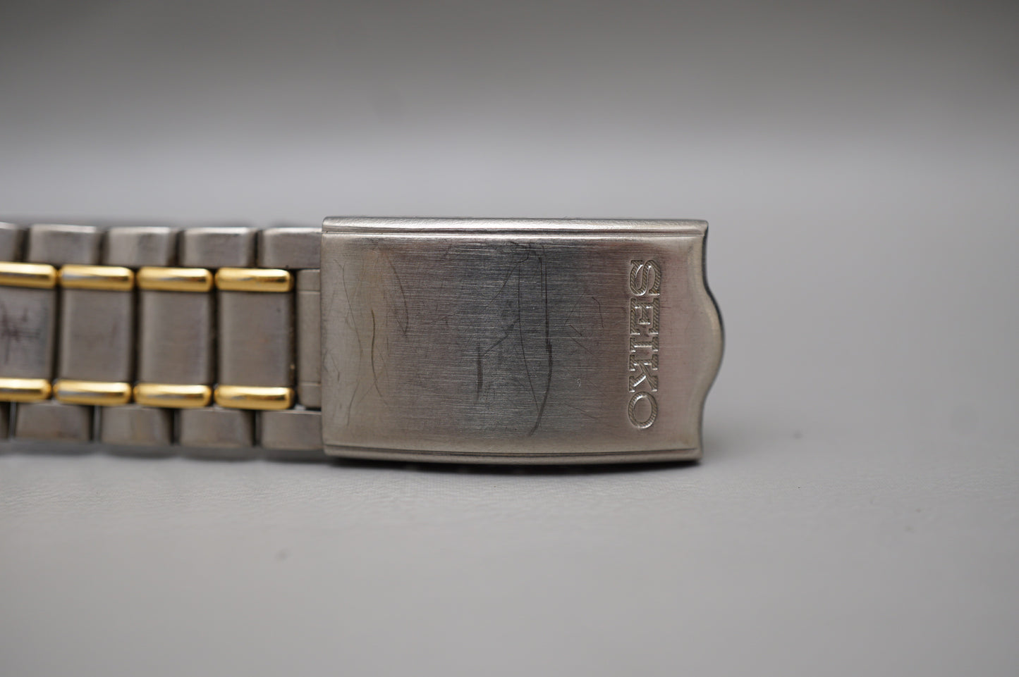 Seiko 5Y75-1A00 JDM Two Tone Titanium Solar Quartz Watch